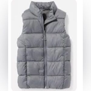 Old Navy Kids Frost-Free Water-Resistant Puffer Vest Dark Gray  Medium 8